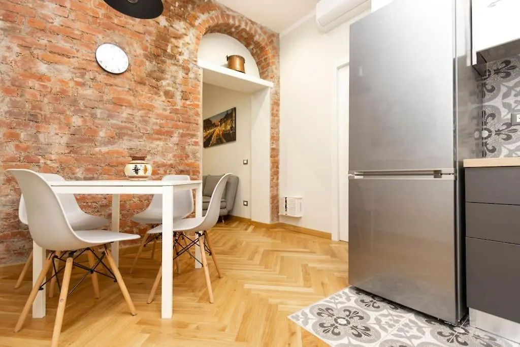 Apartamento The Italian Design - 10 Minutes To Duomo Milán
