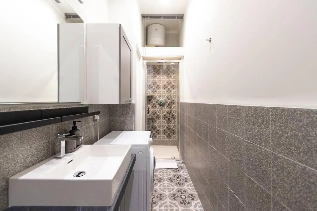 Apartamento The Italian Design - 10 Minutes To Duomo Milán 0*,